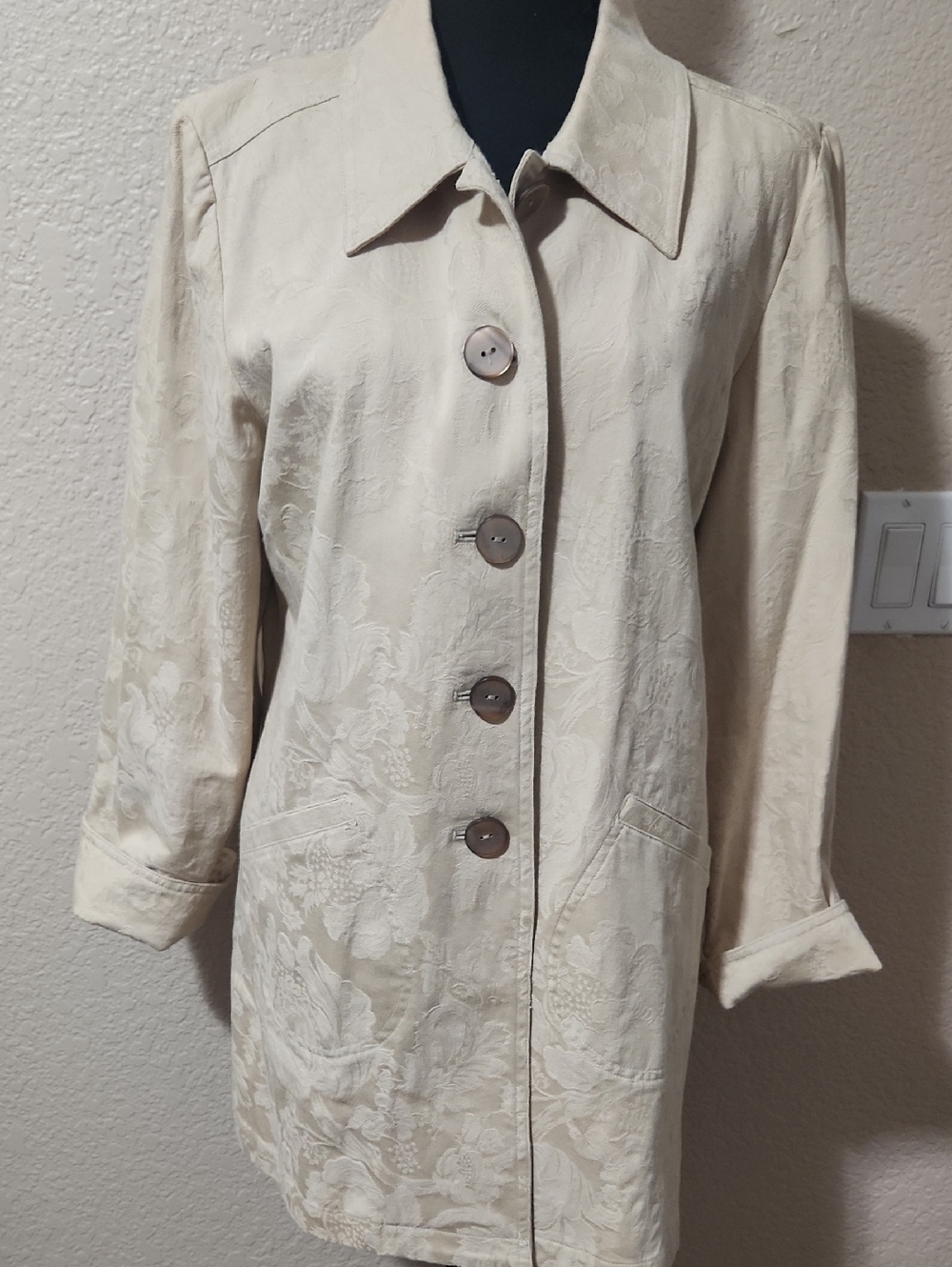 J. Jill Cream Floral Jacquard Button-Front Trench Coat